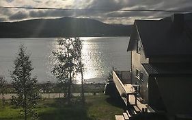 Trivelig Fritidshus Pa Arnes, Senja