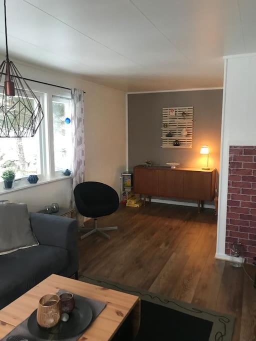 Trivelig Fritidshus Pa Arnes, Senja Straumstad Extérieur photo