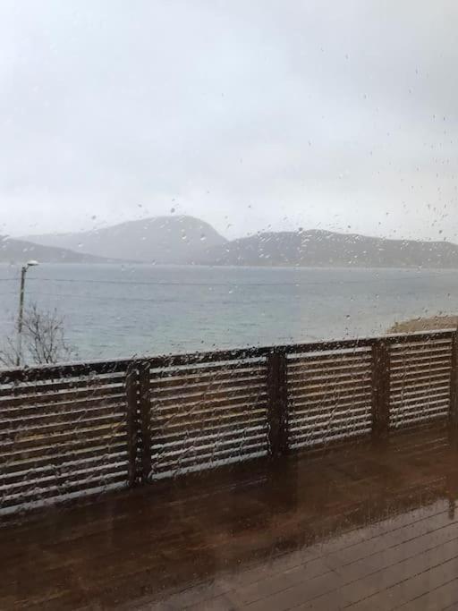 Trivelig Fritidshus Pa Arnes, Senja Straumstad Extérieur photo
