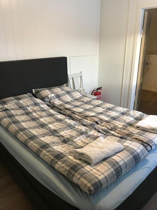 Trivelig Fritidshus Pa Arnes, Senja Straumstad Extérieur photo